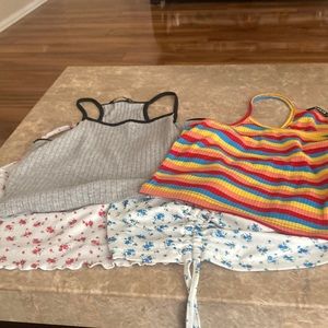 Woman’s bundle of 4 shein tank top